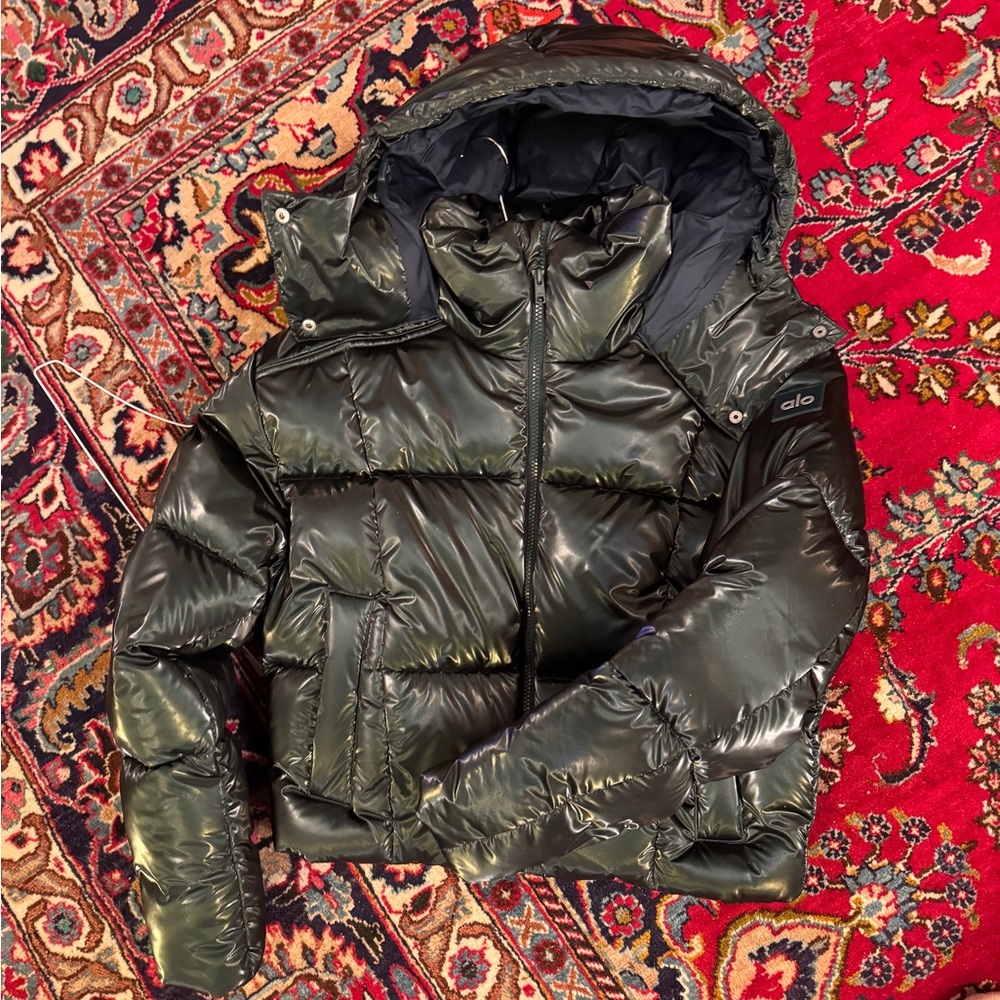 ALO Yoga Shiny dark green  Puffer Jacket